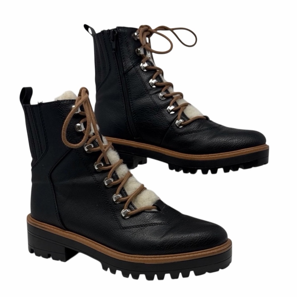 AE Black Faux Leather Women's Lug Boots With Sherpa details Size 7